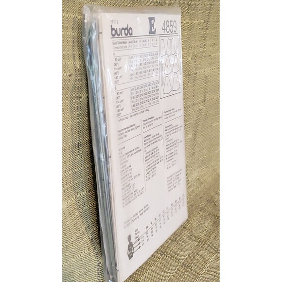 Burda Studio 4859 Unopened Canadian Sewing Pattern, Women's Flared Skirt - Picture 6 of 6